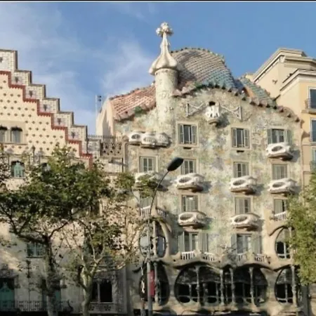 Exclusivo Junto Sagrada Familia Barcelona