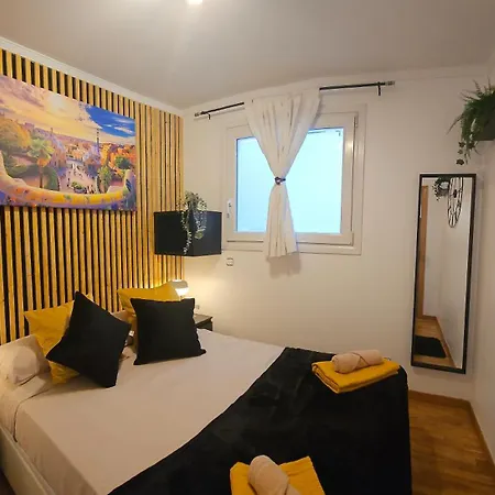 Exclusivo Junto Sagrada Familia Apartment