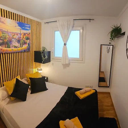 Exclusivo Junto Sagrada Familia Apartment
