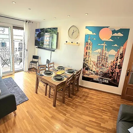 Exclusivo Junto Sagrada Familia Βαρκελώνη